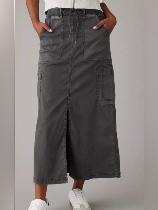 American Eagle Outfitters Dresses & Skirts - American Eagle Outfitters Gray Maxi Cargo Skirt Utility 8 drawstring Front slit